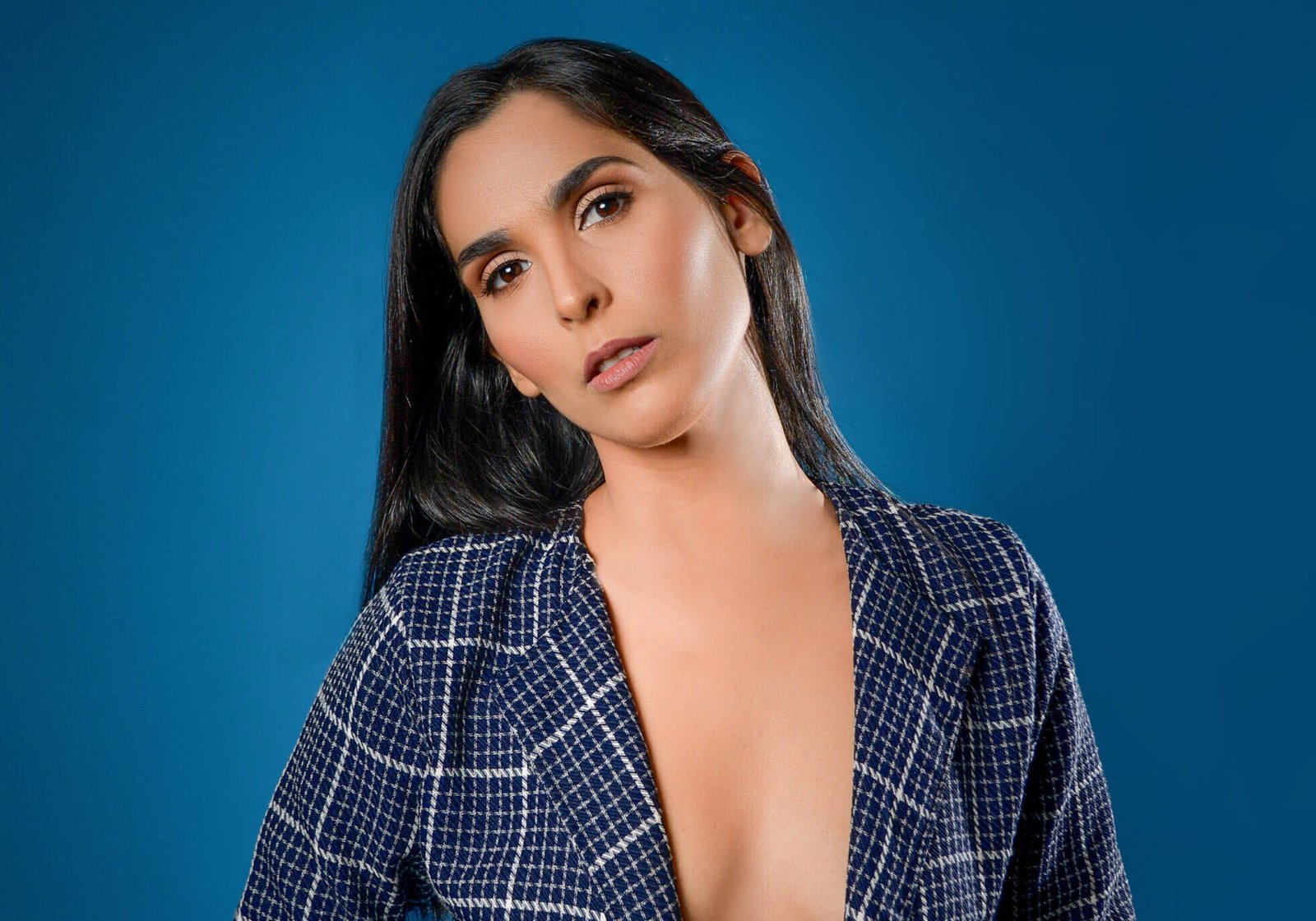 Josefina Hernández: La Voz Dominicana que Conquista Latinoamérica